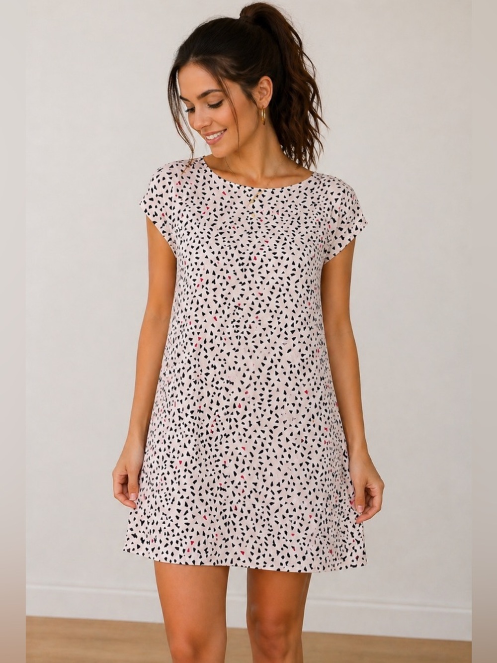& Other Stories white Mini Dress with Black and Red Triangle Print